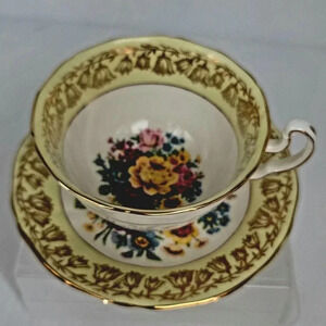 ROYAL ADDERLEY TEA CUP & SAUCER SET H1169 YELLOW/ GOLD/RED/PINK ROSES